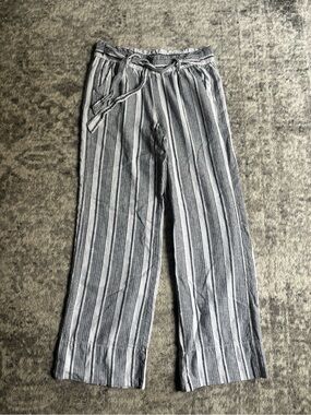 Jolt Gray & White Striped Tie-Waist Wide Leg Trousers